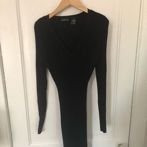 Formfitting black dress
